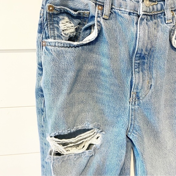 We the free | High Rise Distressed Jeans Size 26 - Picture 6 of 13